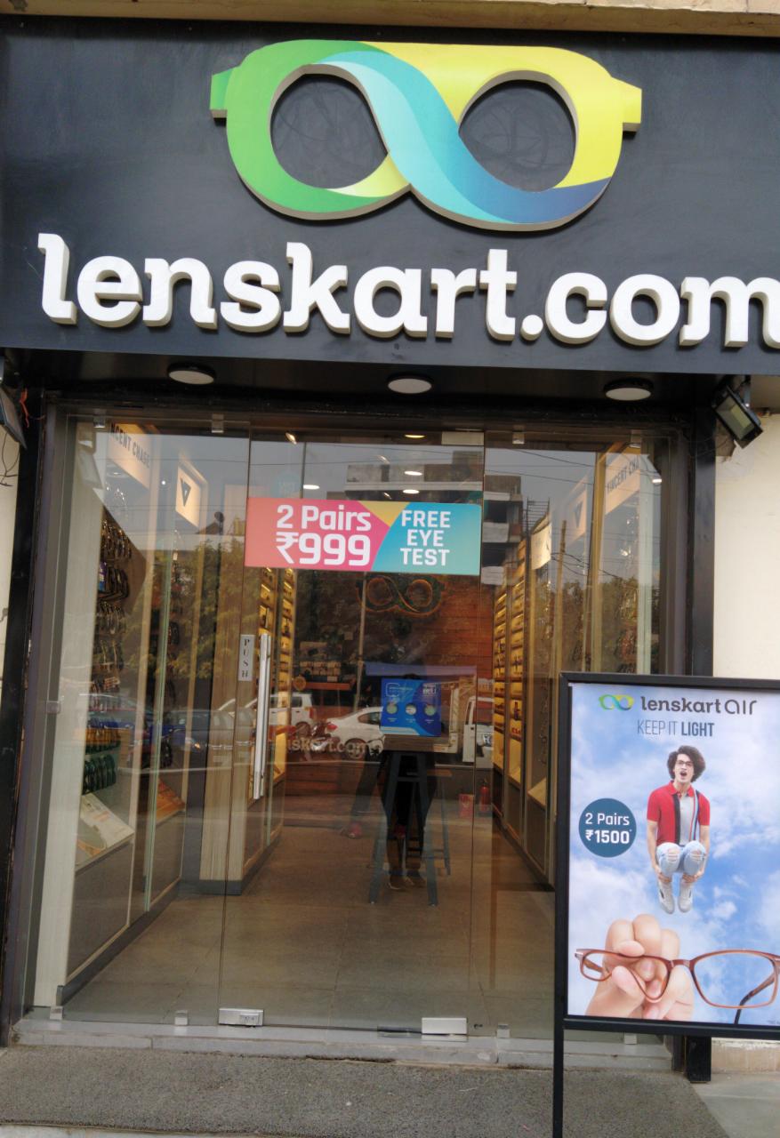 Lenskart Good Earth Mall Gurgaon The Earth Images
